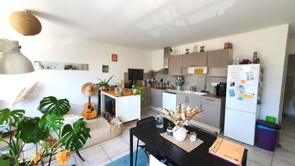 LOCATION APPARTEMENT T3 NANTES RD PT DE RENNES – 852 €