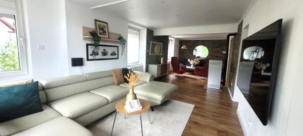 Soultzeren (68140) Propriété composée de 3/4 logements idéal résidence principale et exploitation gites