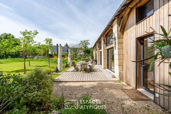 Élégante demeure rénovée avec vaste grange aménagée