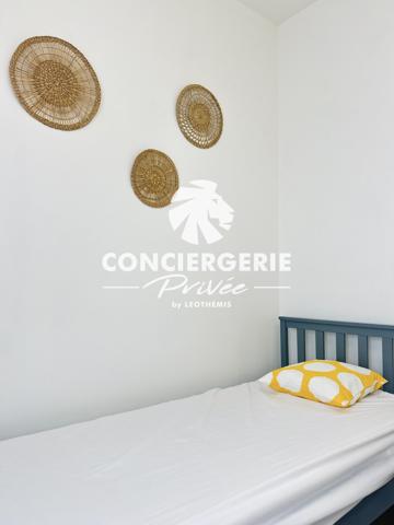 LA LUMINEUSE