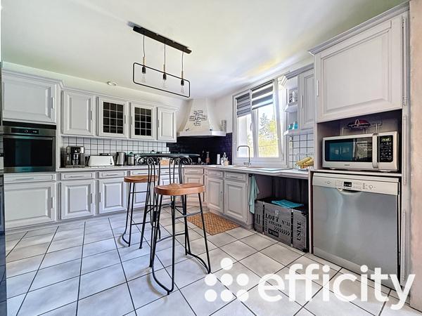 Maison 4 pièces - 110 m² Exclusivité efficity