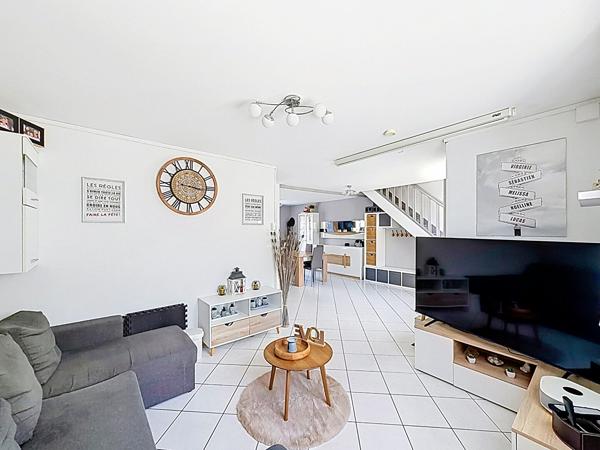 Maison Nanteuil-lès-meaux - 4 chambres - jardin de 530 m2 - Plusieurs stationnements
