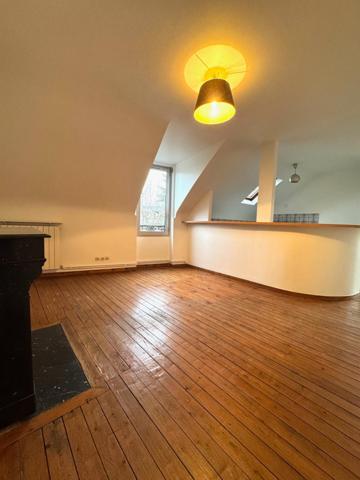 Appartement de 2 pièces en plein centre ville de Gagny... 4 min RER E...