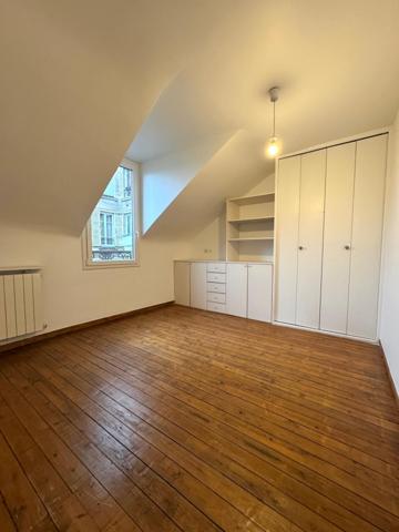Appartement de 2 pièces en plein centre ville de Gagny... 4 min RER E...