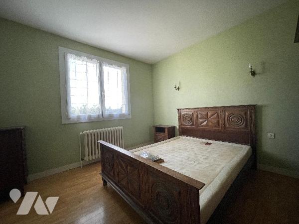 Maison sur sous-sol complet – MONTJEAN SUR LOIRE