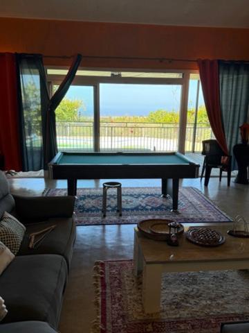 Exceptionnelle propriété avec activité de table d'hôte - Vue mer, autonomie énergétique, calme absolu