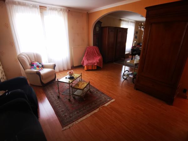 maison a gros potentiel a rafraichir