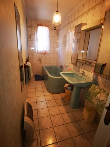 maison a gros potentiel a rafraichir