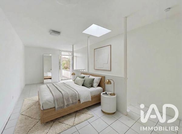 Maison à vendre 8 pièces 153 m² Suresnes