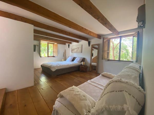 CORSE (20)- Commune de SOTTA, 10 minutes aéroport FIGARI et 15 min de PORTO VECCHIO belle maison T4 avec piscine