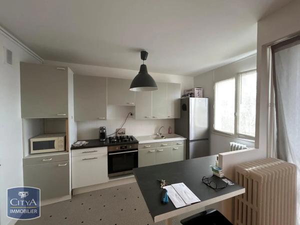 Appartement à louer 3 pièces 61m²