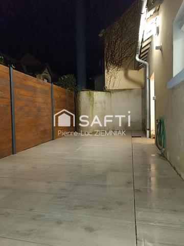 Maison de bourg 85 m2 deux chambres