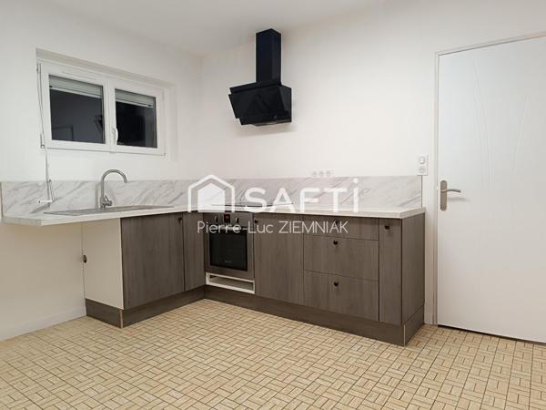 Maison de bourg 85 m2 deux chambres