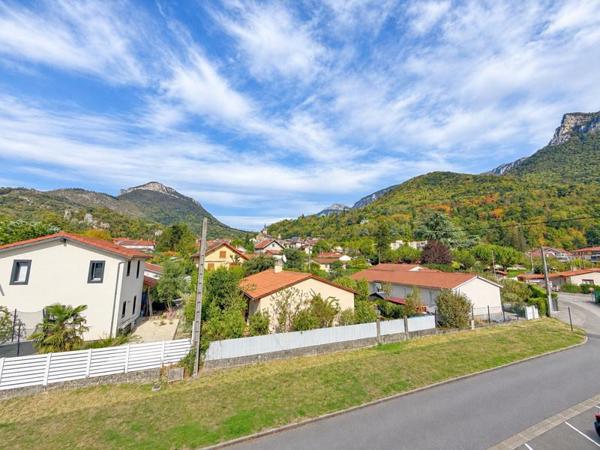 Appartement à vendre 149 100 € Voreppe 3 p 55 m² DPE D