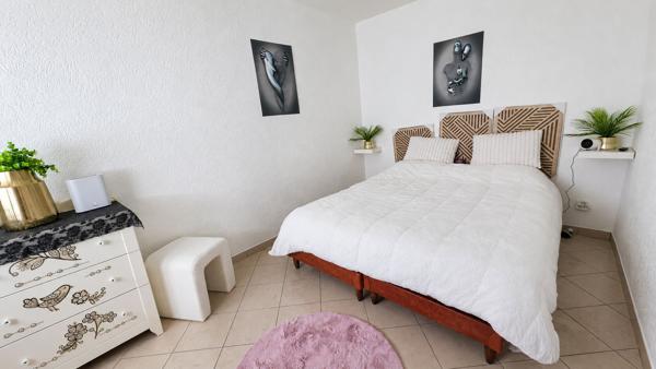 CREUTZWALD ? Appartement F2 rénové, dernier étage avec balcon et cave