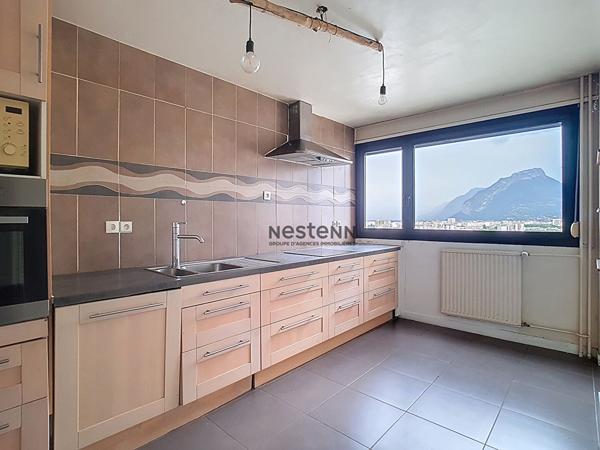 Appartement Grenoble 5 pièce(s) avec 4 CHAMBRES dernier étage IDEAL FAMILLE grande terrasse