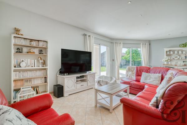 Maison de plain-pied à Sainte-Livrade-sur-Lot (Lot-et-Garonne, 47 )