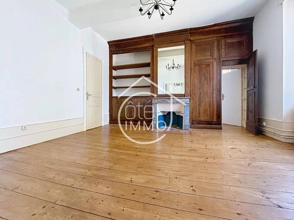 Sainte Foy la Grande : Maison bourgeoise de caractère – 326 m² – Jardin & dépendance