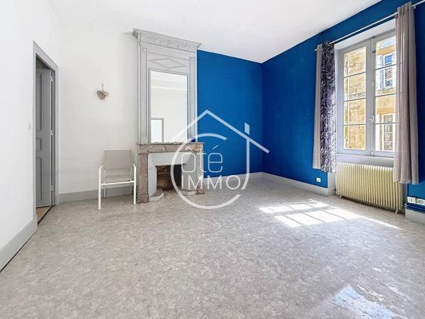 Sainte Foy la Grande : Maison bourgeoise de caractère – 326 m² – Jardin & dépendance