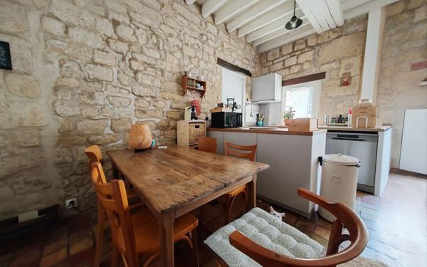 Maison à vendre    4 pièces • 76,06 m2 Carrières-sur-Seine