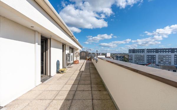 Appartement à vendre    6 pièces • 164,65 m2 Joinville-le-Pont
