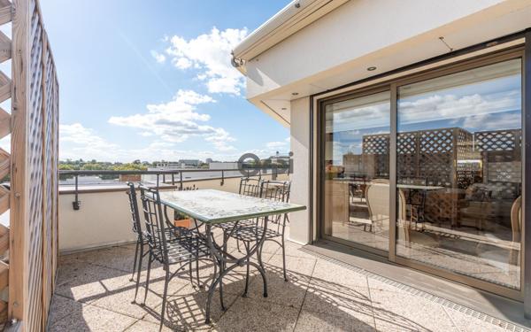 Appartement à vendre    6 pièces • 164,65 m2 Joinville-le-Pont