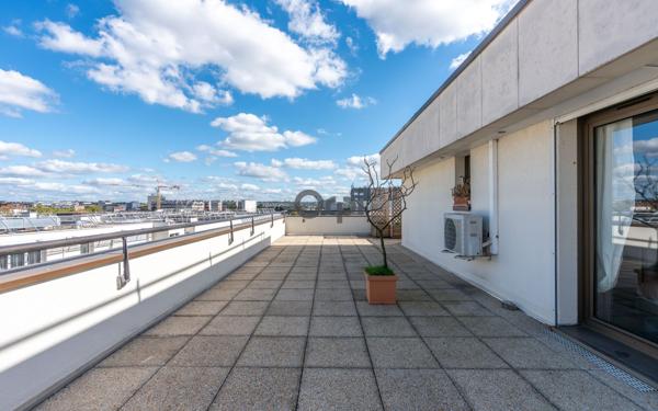 Appartement à vendre    6 pièces • 164,65 m2 Joinville-le-Pont