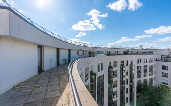 Appartement à vendre    6 pièces • 164,65 m2 Joinville-le-Pont