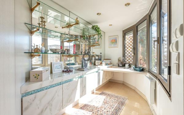 Appartement à vendre    6 pièces • 164,65 m2 Joinville-le-Pont