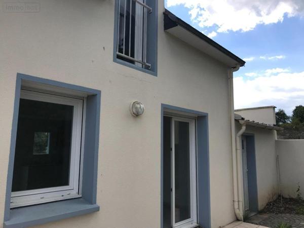 Maison à louer à Hennebont dans le Morbihan (56700), ref : 56039-L17