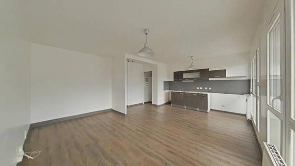 Appartement 1 pièce                                        - 42100 Saint-Étienne Réf : 13448