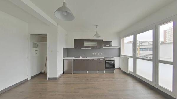 Appartement 1 pièce                                        - 42100 Saint-Étienne Réf : 13448
