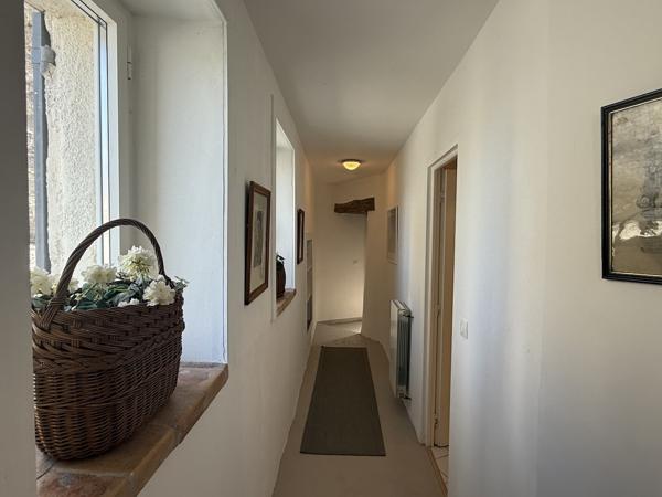 Tournon-d'Agenais (47370) Cazideroque Maison avec 2 chambres, 2 salles de bains, terrasse et cour jardin