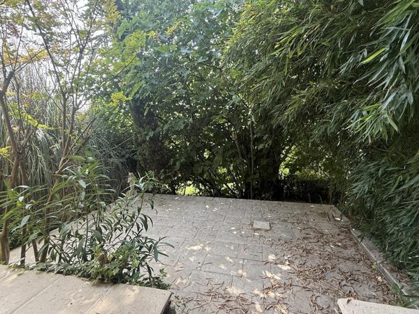 Tournon-d'Agenais (47370) Cazideroque Maison avec 2 chambres, 2 salles de bains, terrasse et cour jardin