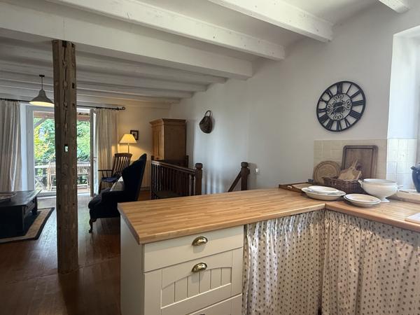 Tournon-d'Agenais (47370) Cazideroque Maison avec 2 chambres, 2 salles de bains, terrasse et cour jardin