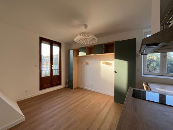 Studio meublé Eraudière