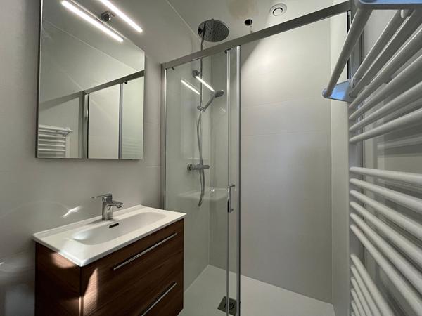 Studio meublé Eraudière