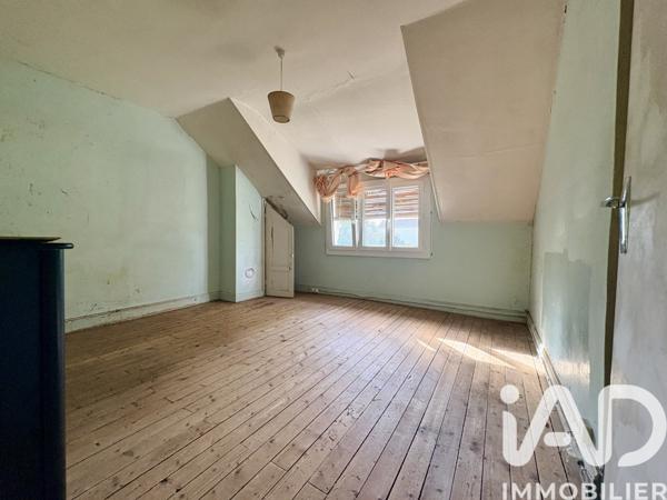 Maison à vendre 5 pièces 132 m² Saint-Amand-Montrond