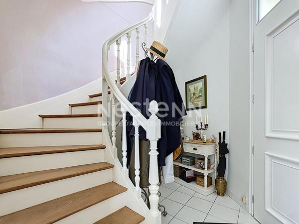 Maison Montjean Sur Loire 6 pièce(s) 145 m2