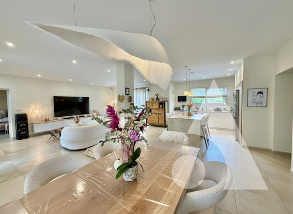 Maison 6 pièces 167.7 m2