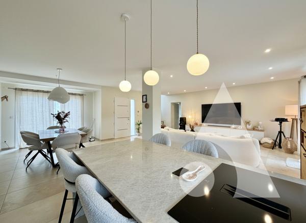 Maison 6 pièces 167.7 m2
