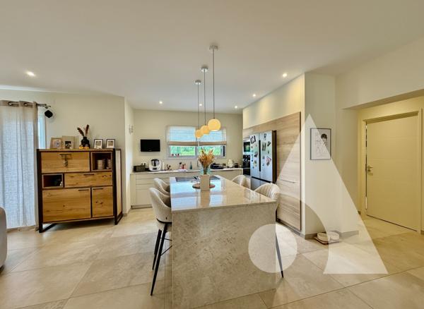 Maison 6 pièces 167.7 m2