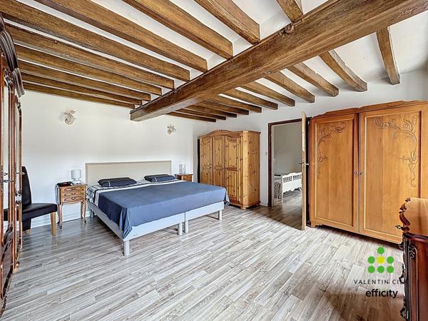 Maison 3 pièces - 82 m² Exclusivité efficity