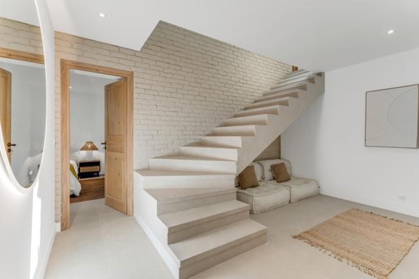 Maison à vendre  7 pièces - 186 m2 LA CROIX VALMER - 83