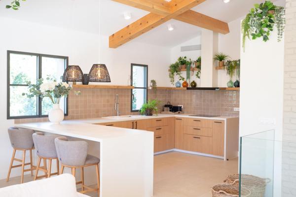 Maison à vendre  7 pièces - 186 m2 LA CROIX VALMER - 83