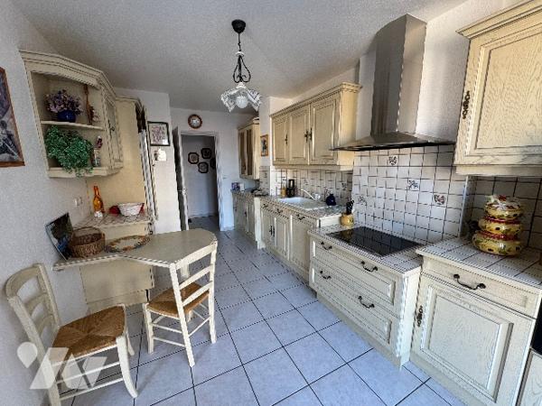 Très bel appartement lumineux, au cœur de VICHY