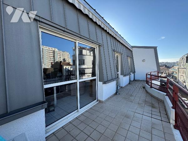 Très bel appartement lumineux, au cœur de VICHY