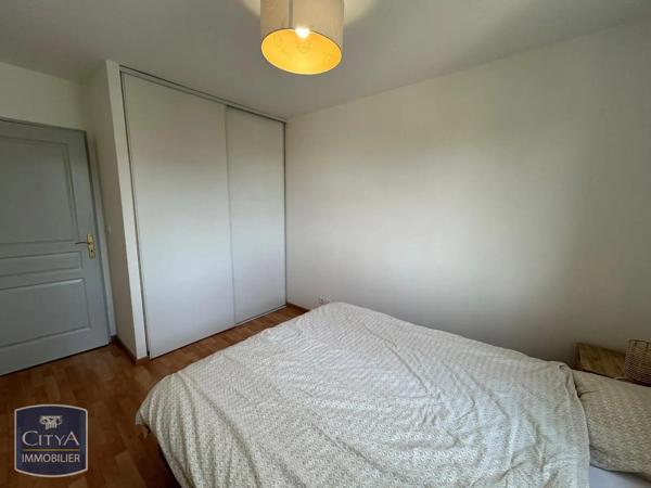 Appartement à louer 3 pièces 66.75m² Tours (37100)