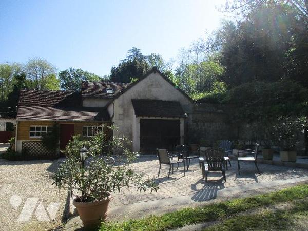 Longère rénovée avec parc de plus de 3 hectares attenant