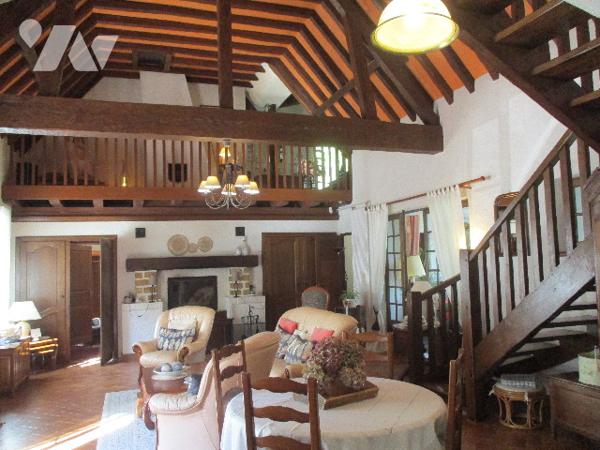 Longère rénovée avec parc de plus de 3 hectares attenant